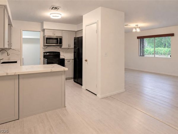 2040 Liston Avenue, Logandale, NV 89021