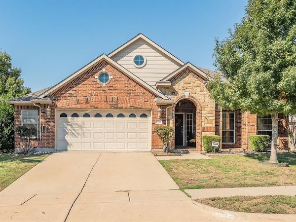 10525 Melrose Lane, Fort Worth, TX 76244
