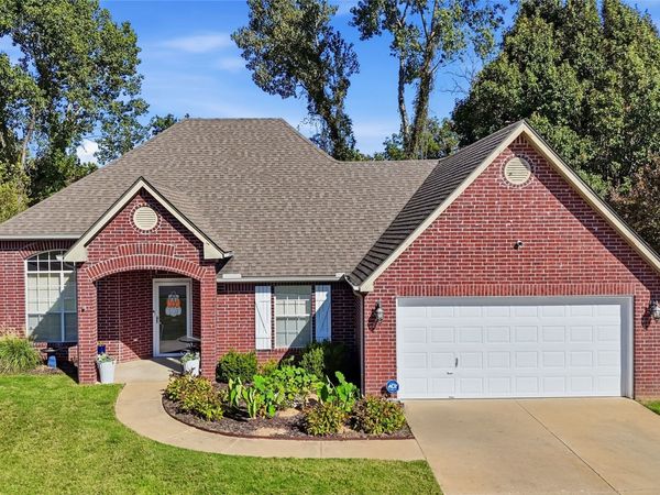 1741 Holly Avenue , Sand Springs, OK 74063