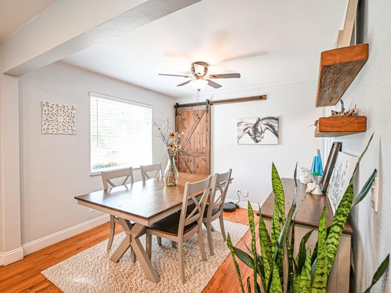 2082 Rollingridge Lane, Green Township, OH 45238 Photo 5