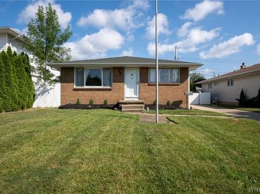 57 Dennis Lane , Buffalo, NY 14227