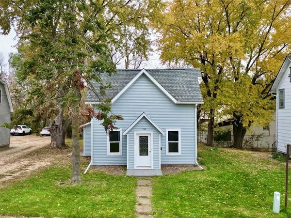 107 4th Street, Menomonie, WI 54751