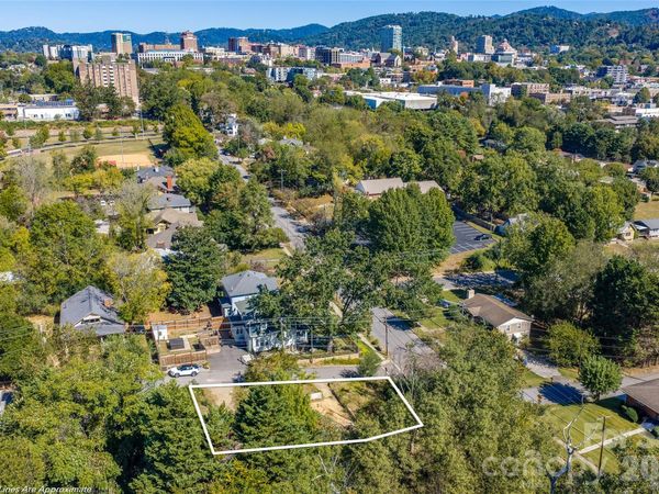 271 S French Broad Avenue , Asheville, NC 28801