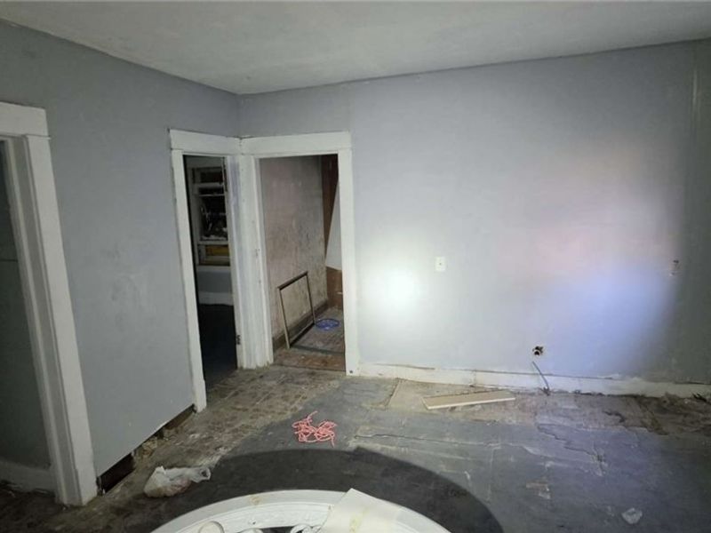 13614 Benwood Avenue, Cleveland, OH 44105 Photo 5