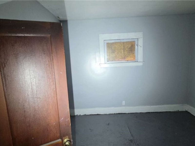 13614 Benwood Avenue, Cleveland, OH 44105 Photo 7