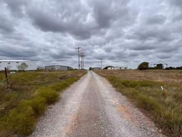 3330 County Street 2790 Road, Cement, OK 73017