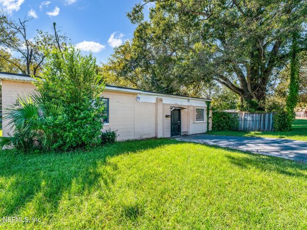 2470 VERNON Street, Jacksonville, FL 32209