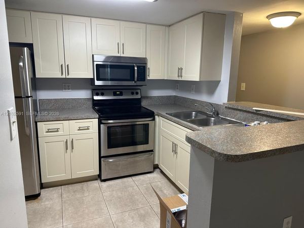 9962 Nob Hill Ln , Unit 9962, Sunrise, FL 33351