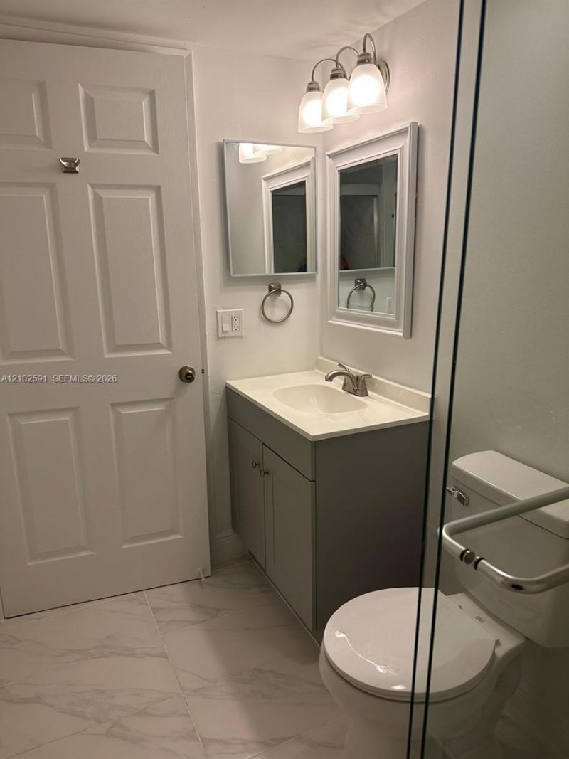 9962 Nob Hill Ln , Unit 9962, Sunrise, FL 33351 Photo