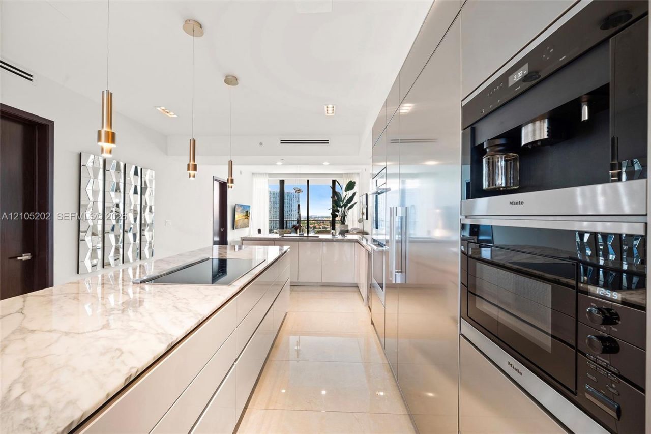 5000 Island Estates Dr , Unit 1106, Aventura, FL 33160 Photo