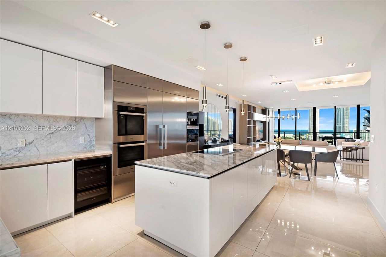 5000 Island Estates Dr , Unit 1106, Aventura, FL 33160 Photo