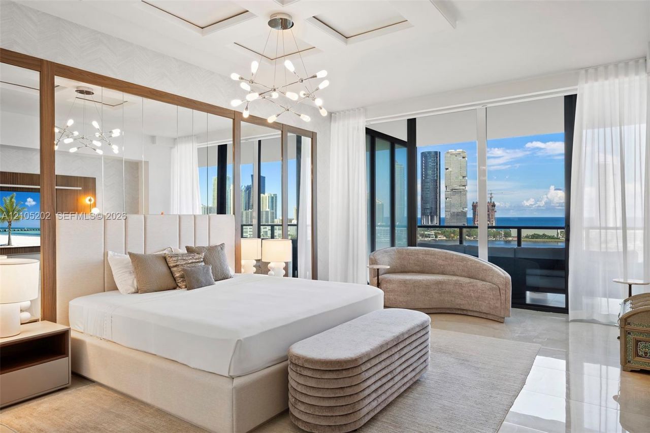 5000 Island Estates Dr , Unit 1106, Aventura, FL 33160 Photo