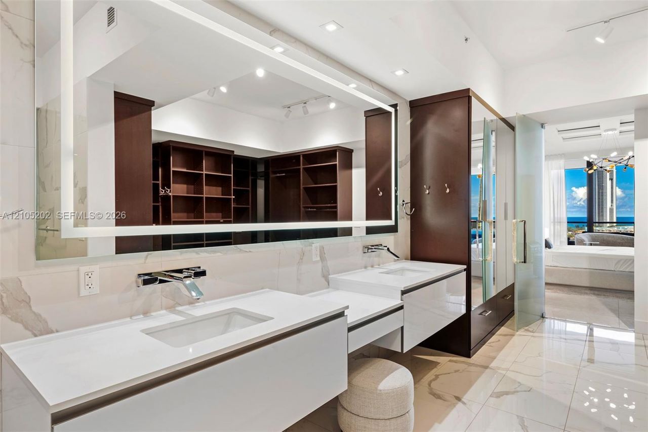 5000 Island Estates Dr , Unit 1106, Aventura, FL 33160 Photo