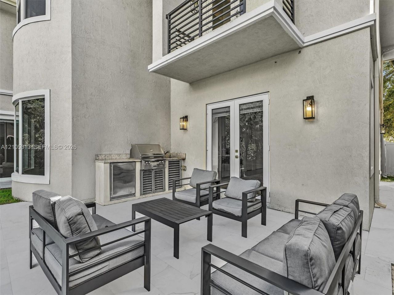3539 Forest View Cir , Dania Beach, FL 33312 Photo