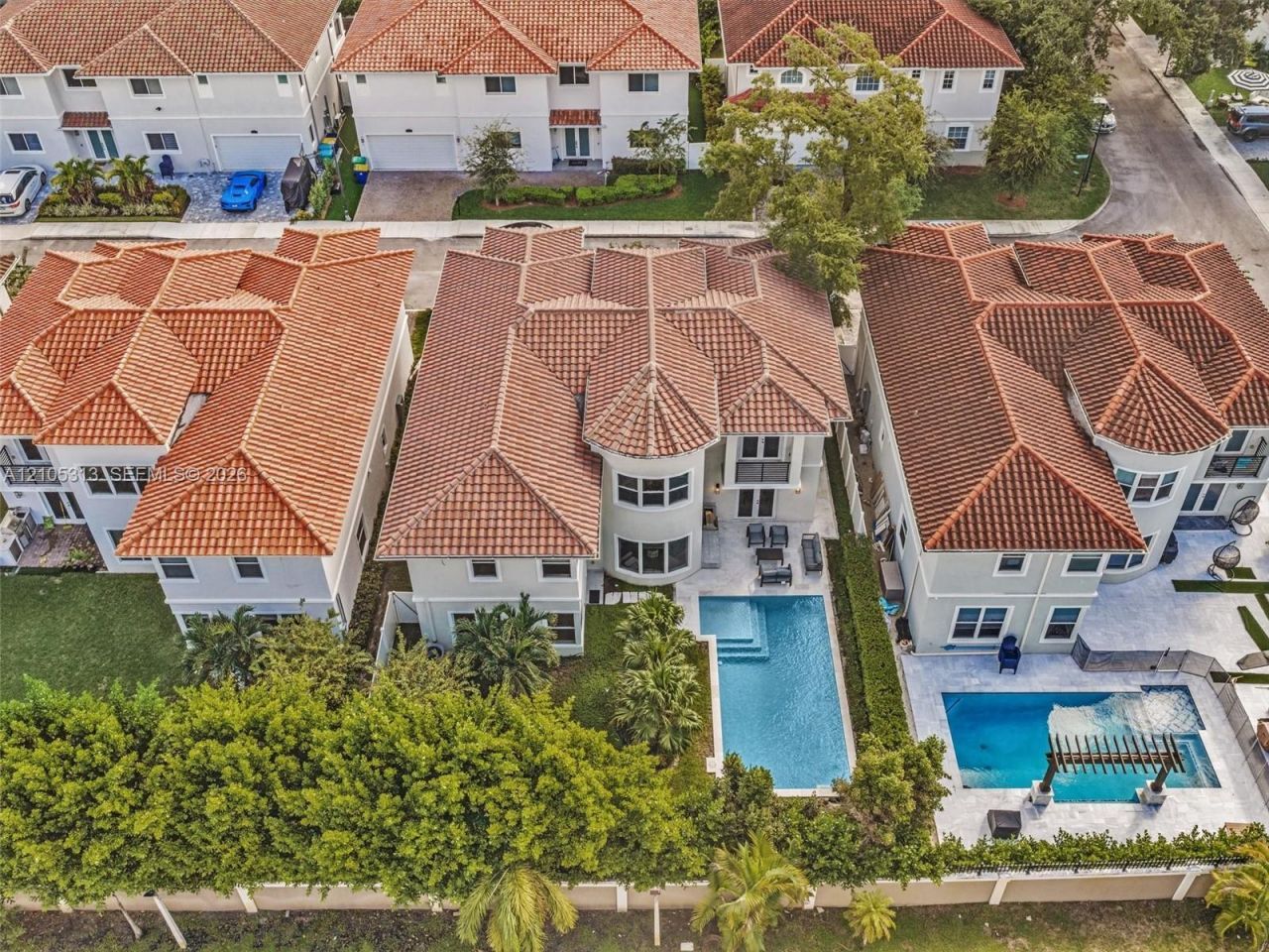 3539 Forest View Cir , Dania Beach, FL 33312 Photo