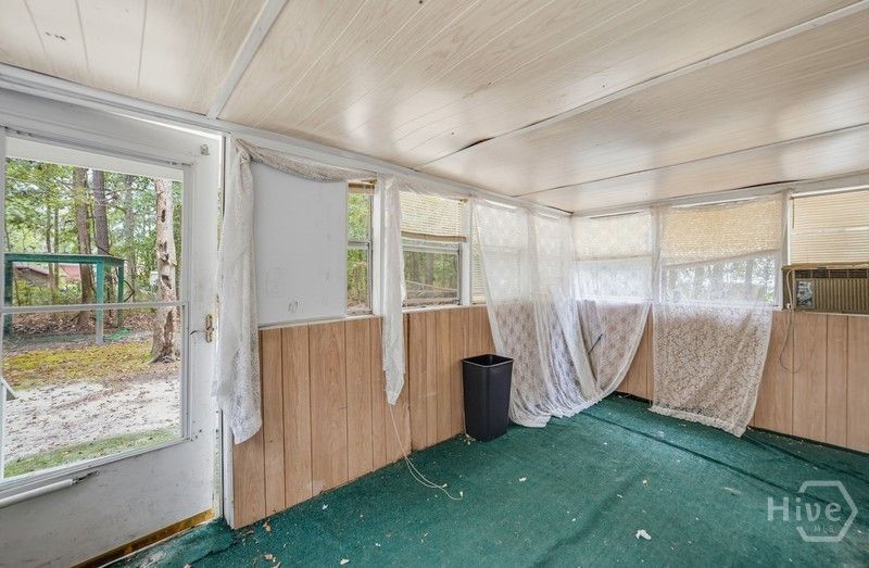 1388 Trask Parkway  Photo 21