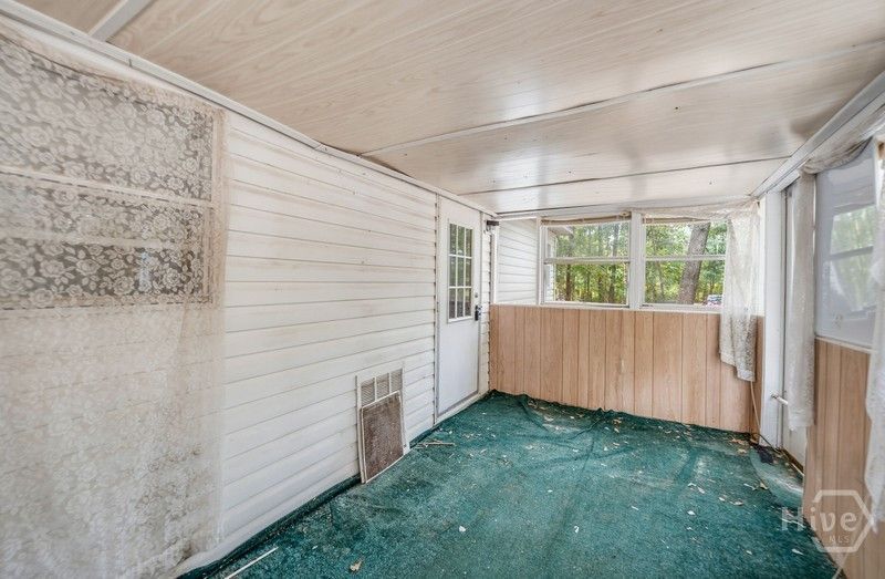 1388 Trask Parkway  Photo 22
