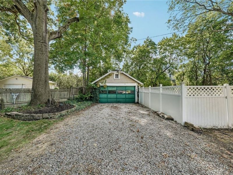 1574 Alton Drive, Akron, OH 44313 Photo 33