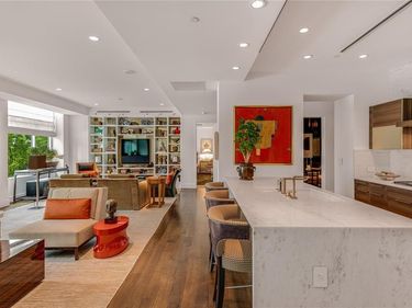 2025 Woodall Rodgers Freeway, Unit 32, Dallas, TX 75201