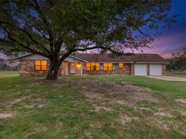 14824 S 337th East Avenue , Coweta, OK 74429