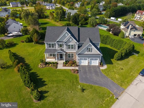 215 FORREST LANE, SWEDESBORO, NJ 08085