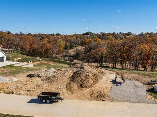 9434 Sunset Reserve Drive , St Louis, MO 63127