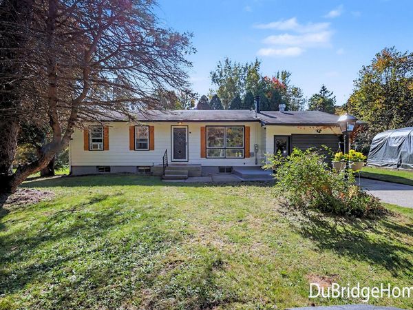 9691 Wolven Avenue NE, Rockford, MI 49341