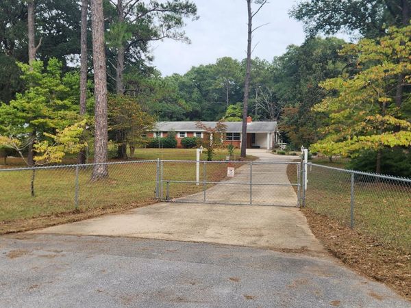 5457 Fairchild Road, Crestview, FL 32539
