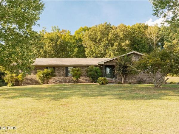 288 Old Athens Rd, Madisonville, TN 37354