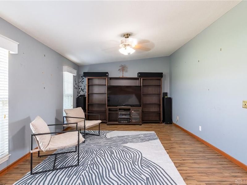 9550 State Route 725 Pike, Germantown, OH 45327 Photo 6