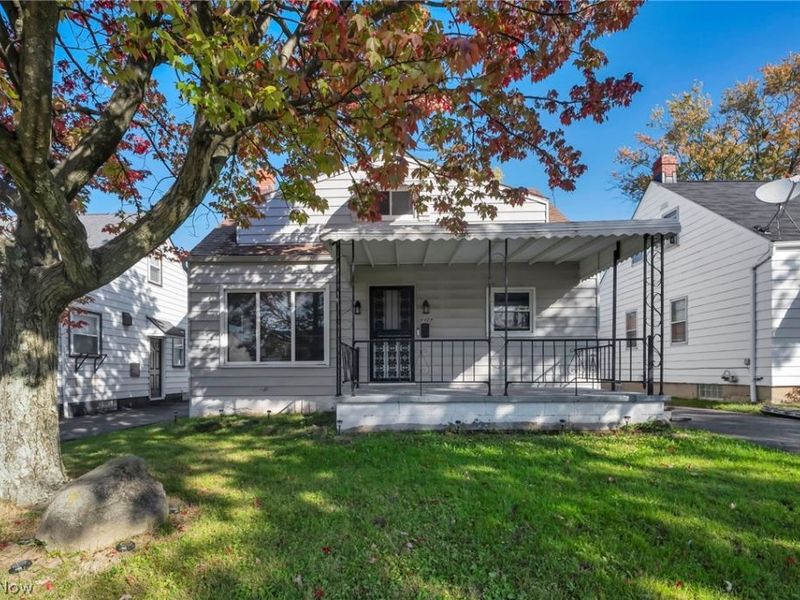 19409 Fairway Avenue , Maple Heights, OH 44137 Photo 1