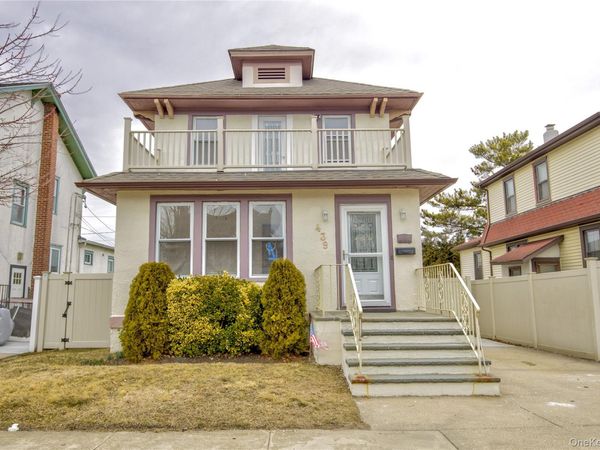 439 W Walnut Street , Long Beach, NY 11561