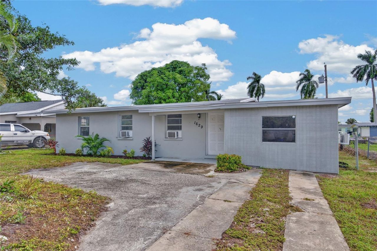 1629 Pawnee Street, Fort Myers, FL 33916 Photo