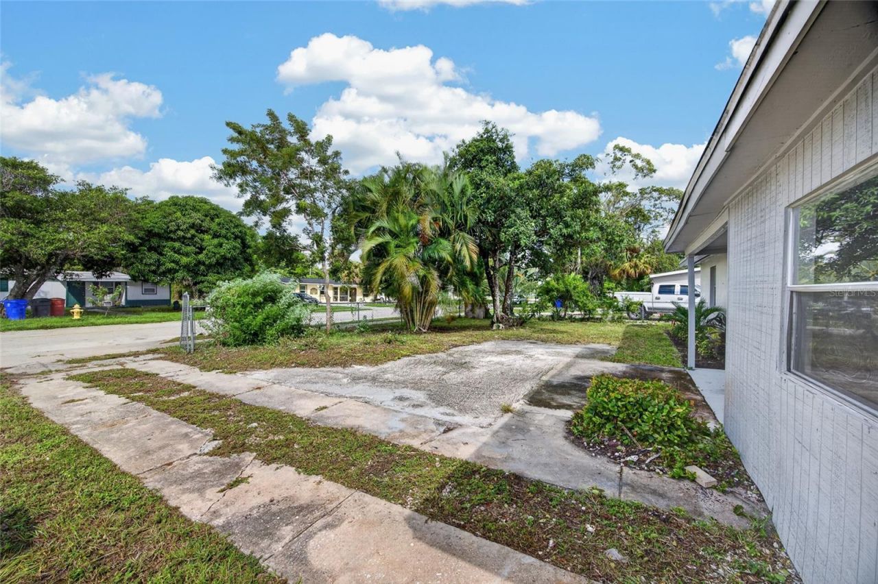 1629 Pawnee Street, Fort Myers, FL 33916 Photo