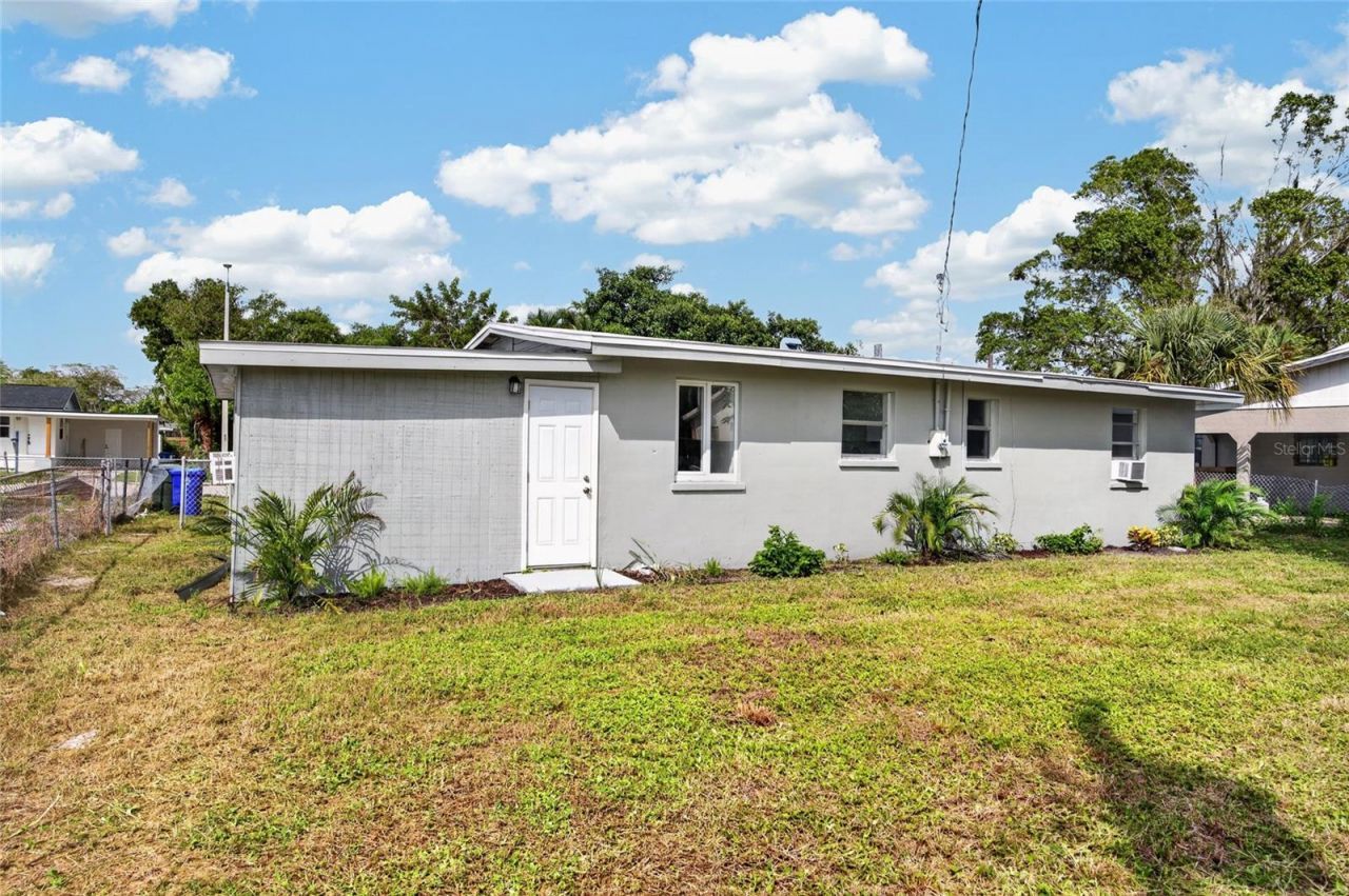 1629 Pawnee Street, Fort Myers, FL 33916 Photo