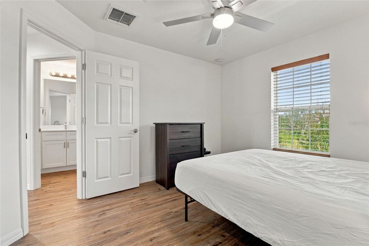 2537 6th Avenue Drive E, Bradenton, FL 34208 Photo