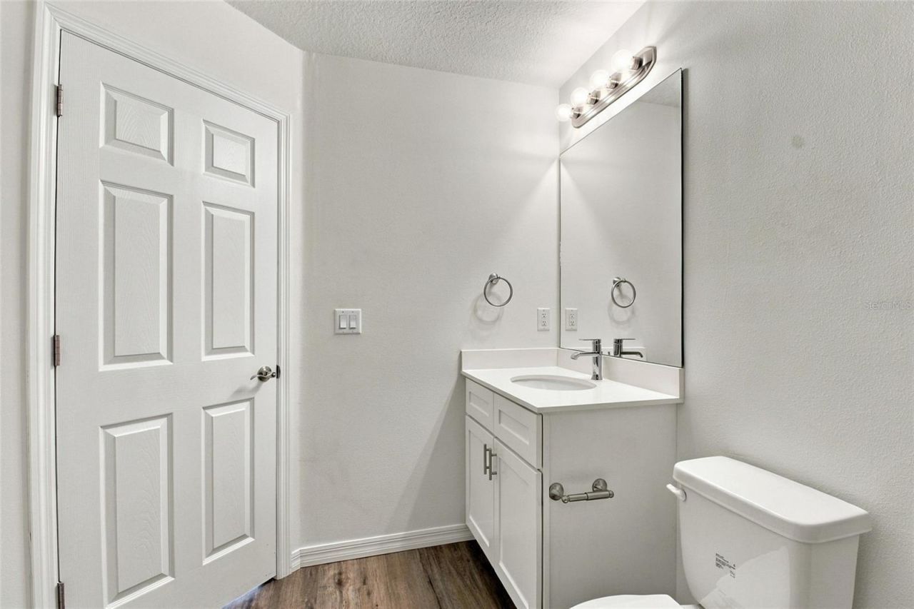 2537 6th Avenue Drive E, Bradenton, FL 34208 Photo