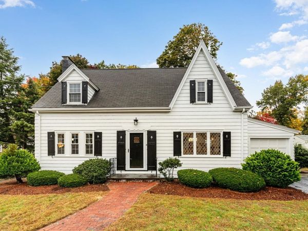 4 Harrington Road, Winchester, MA 01890