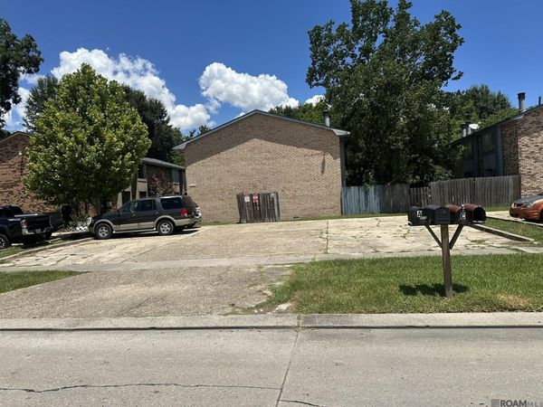 1635 Jade Ave, Unit #20, Baton Rouge, LA 70820