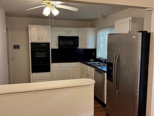 11965 Kingshead Drive , Florissant, MO 63033
