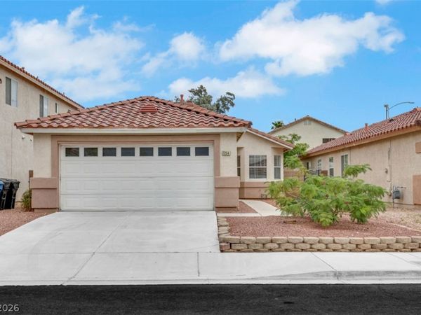 7254 Rock Castle Avenue , Las Vegas, NV 89130