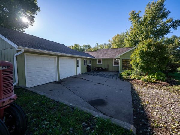 17040 Diamond Road, FULTON, IL 61252