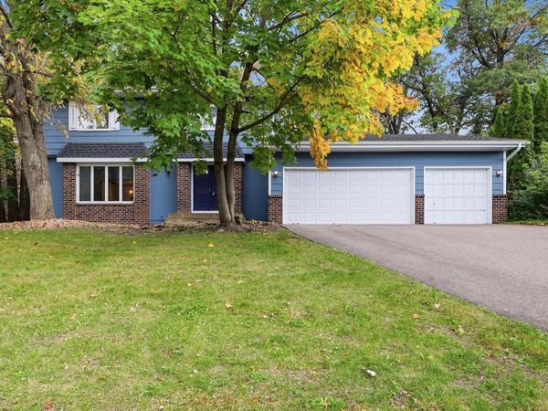 313 Brandywine Drive, Burnsville, MN 55337