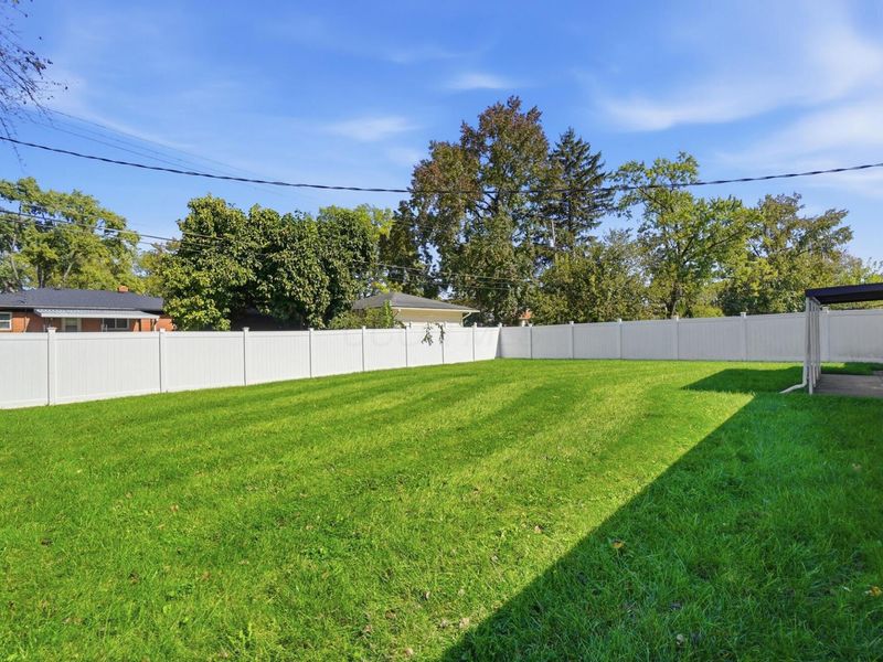 3466 Roswell Drive, Columbus, OH 43227 Photo 33