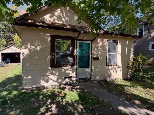 114 10TH STREET, Clintonville, WI 54929