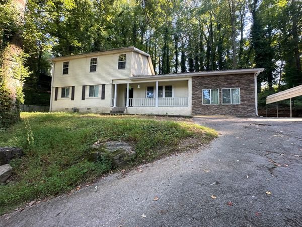1119 Ridgeleigh Circle, Dalton, GA 30720
