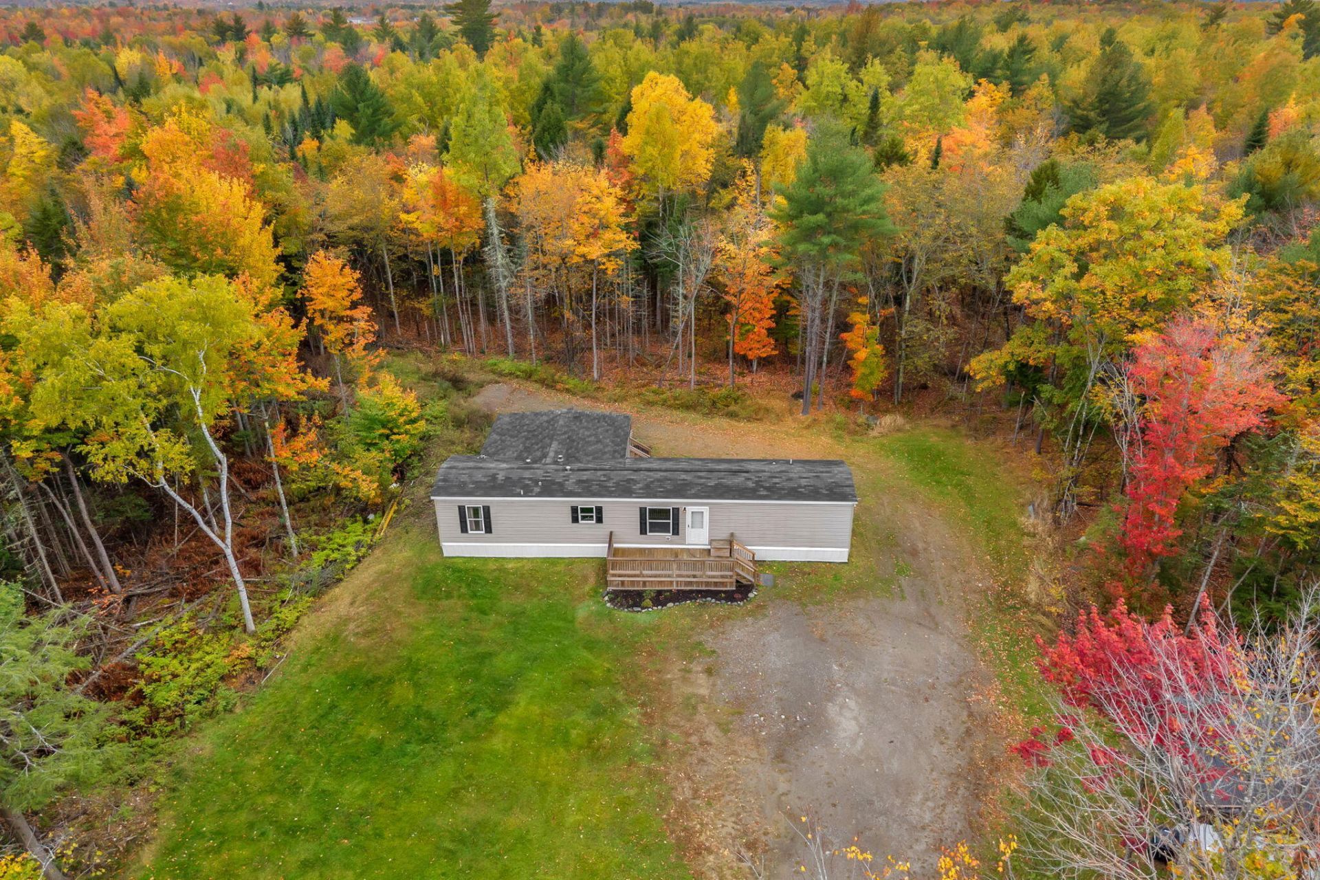640 York Road, Hermon, ME 04401 Main Photo