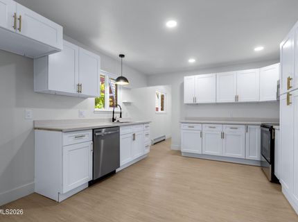 1859 Ivy Street, Carson City, NV 89703 Photo