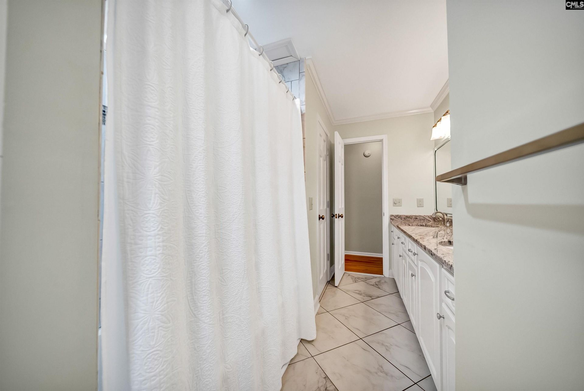 9 Eastbourne Court  Photo 24