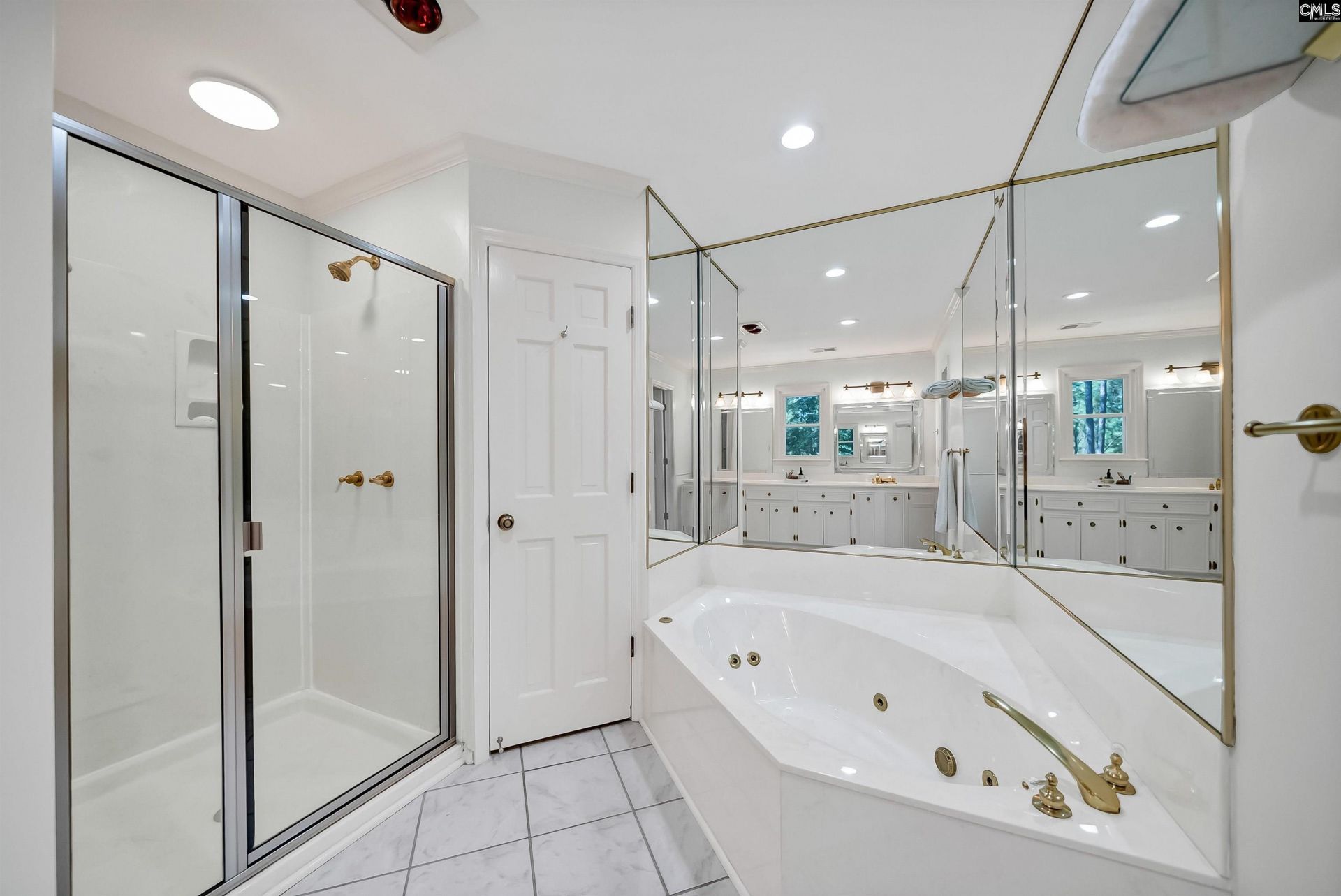 9 Eastbourne Court  Photo 43
